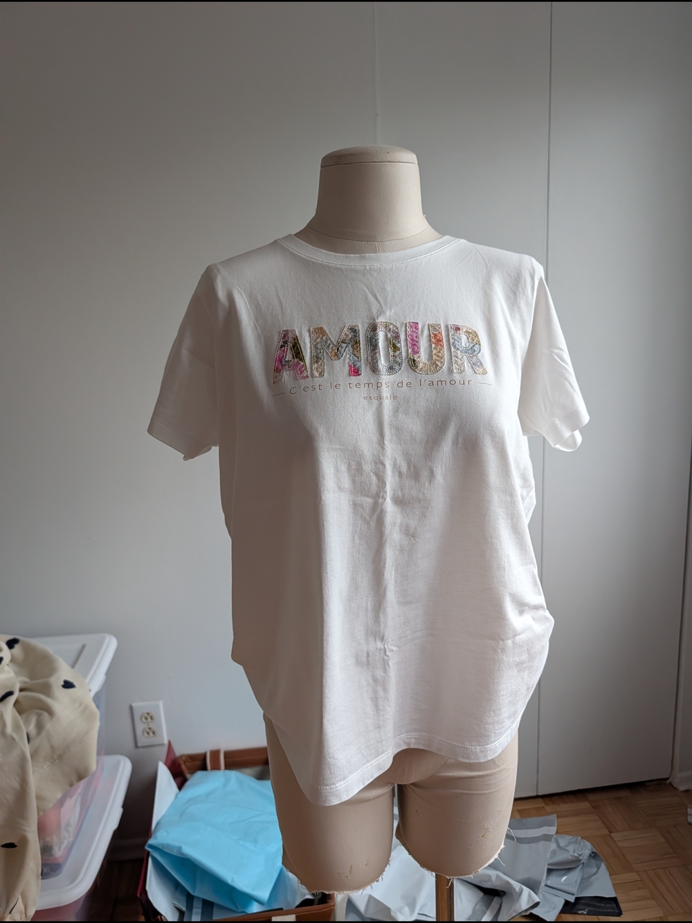 ESQUALO White Short Sleeve Tee with Floral 'AMOUR' Print